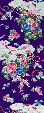 7945: 1930s Japan kimono silk, 56inches