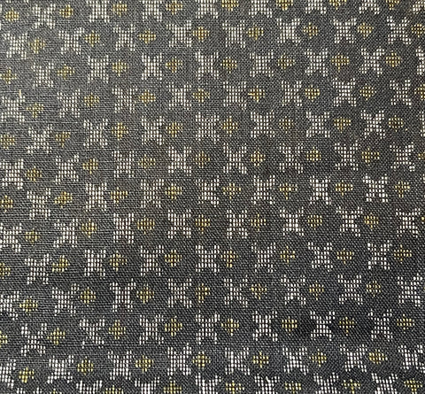 6687: 1930s Japanese Tsumugi Silk, close1