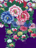 7945: 1930s Japan kimono silk, closeup