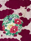7408: 1930s Japan Kimono Silk, closeup1