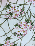 7601:1960s vine flowers closeup