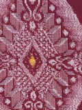 7960: mustard center accent of medallion
