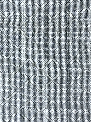 8027: 1980s Ohshima Tsumugi Silk extra closeup