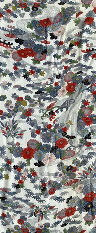 8061: 1960s Kimono Silk, Mums, Streams, chirimen, 50 inches