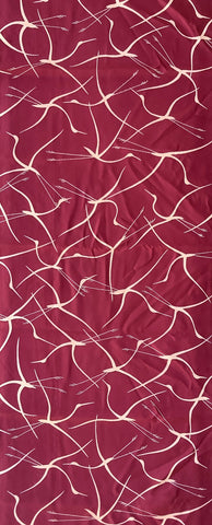 8073: 1980s Japan Kmono Silk, cranes, 43in.