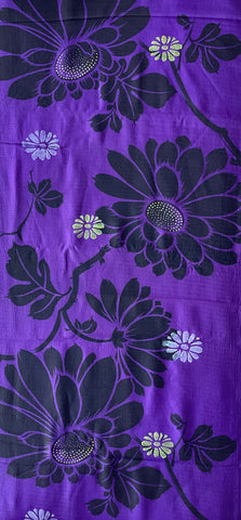 8081: 1930s Deadstock Silk, Chrysanthemums daisies, 62in.