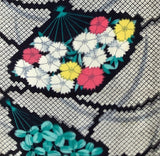 81062-bottom-fan: 1930s meisen silk lattice
