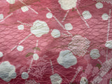 7003: 1990s Japan Kimono Silk, close arcs