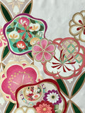 7172: 1990s Mock Silk Fabric, close